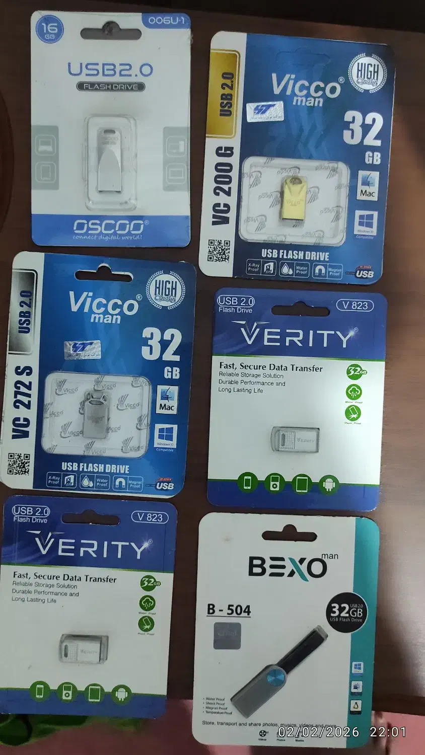 فلش 32گیگبایت.|قطعات و لوازم جانبی رایانه|کرج, کمال‌شهر|دیوار