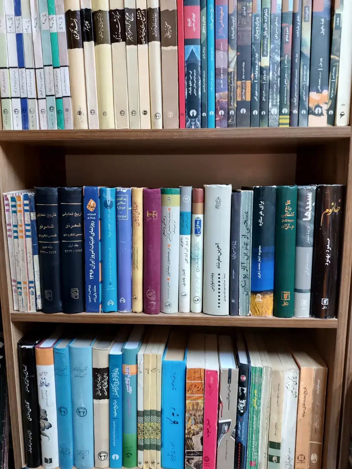 ۱۰۰ جلد کتاب قدیمی ادبی ، تاریخی یکجا|کتاب و مجله ادبی|ری, اقدسیه|دیوار