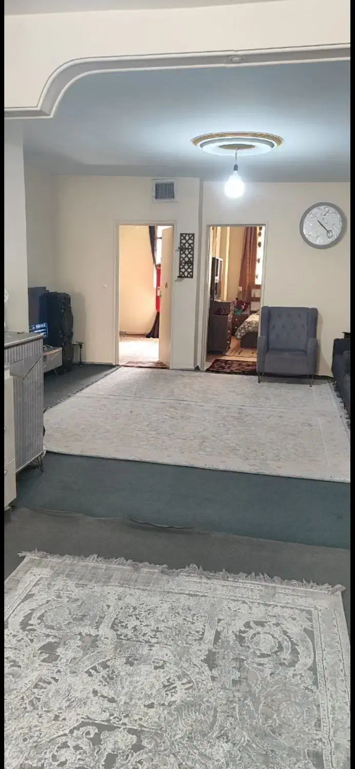 آپارتمان اجاره ای دو خواب حصارک پایین|اجارهٔ آپارتمان|اسلامشهر, شهرک سالور|دیوار