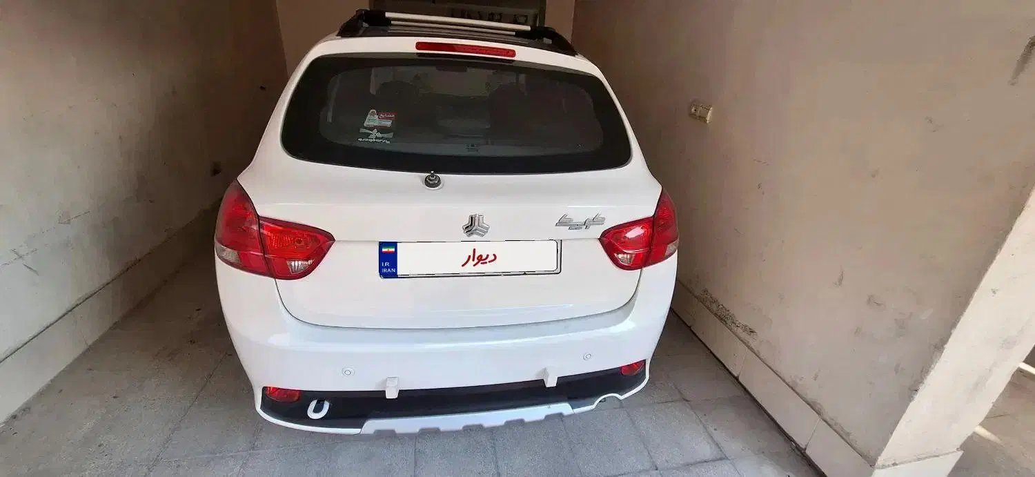 کوییک۱۴۰۳تمام فابریک|خودرو سواری و وانت|جهرم, |دیوار