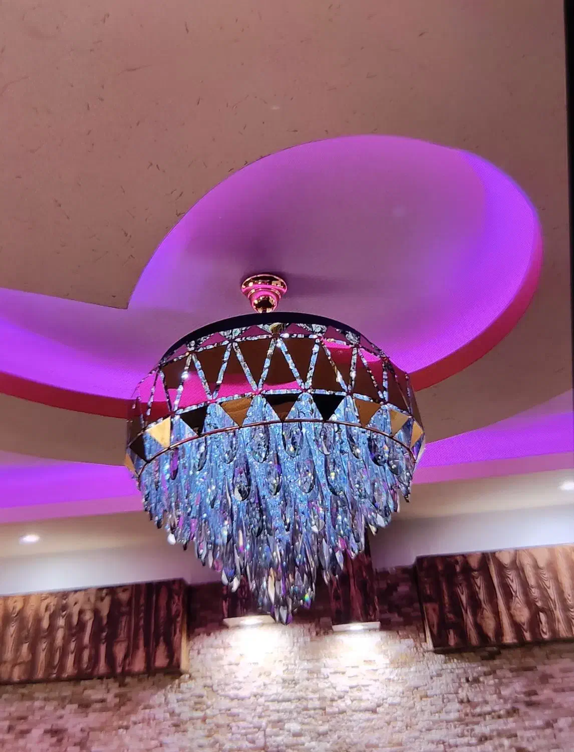 لوستر|لوستر و چراغ آویز|آستانه اشرفیه, |دیوار