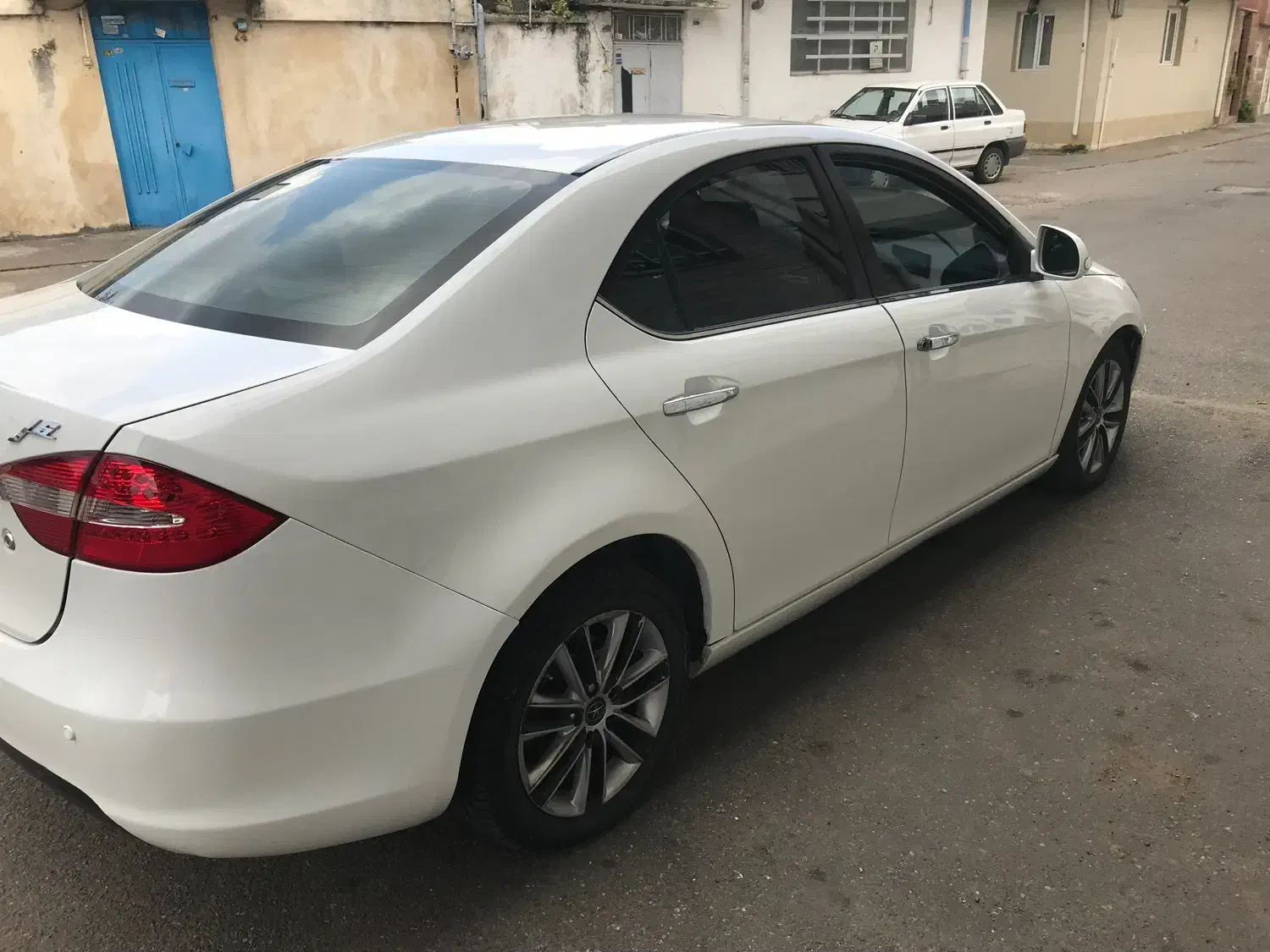 جک جی 5مدل ۹۴|خودرو سواری و وانت|رشت, ساغری سازان|دیوار