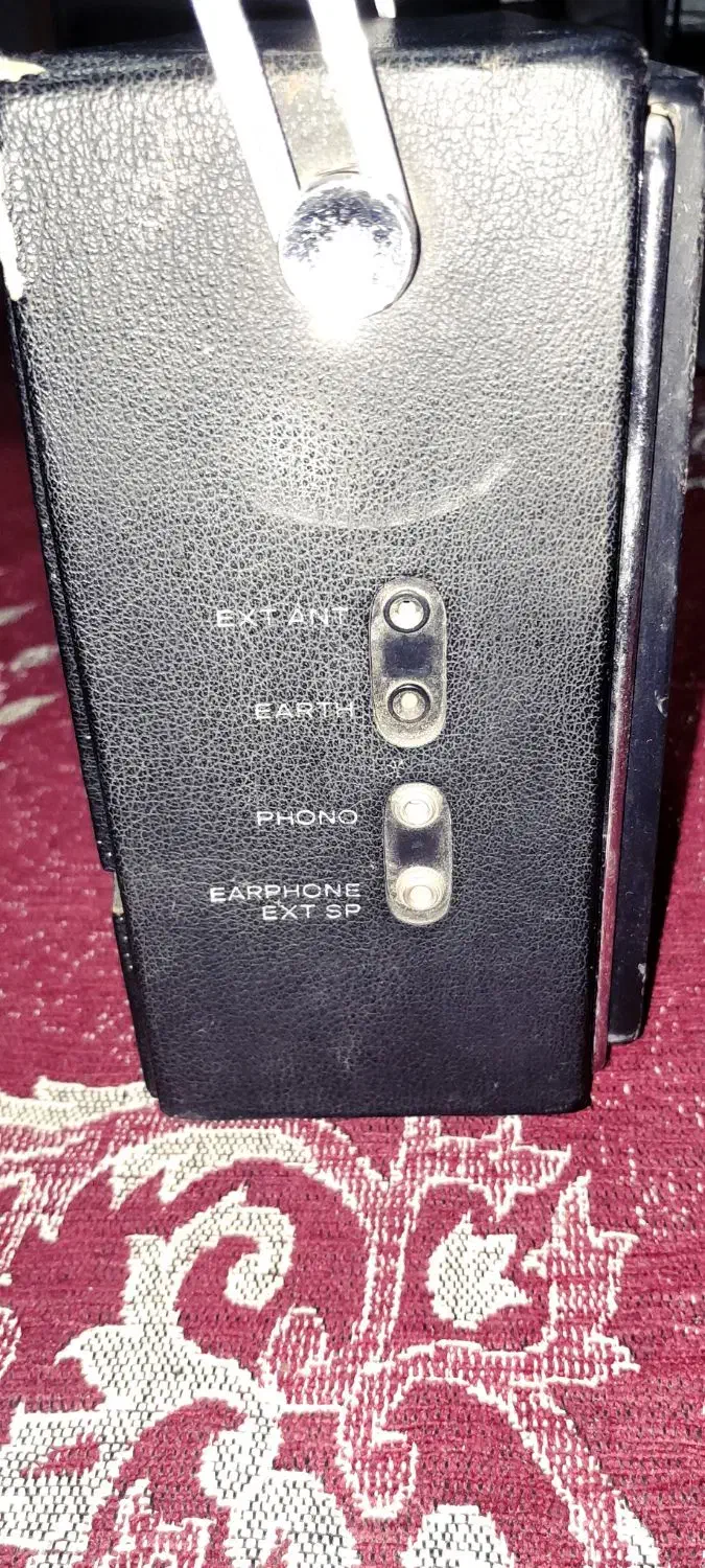 رادیو ژاپنی مدل National Panasonic|کلکسیون اشیاء عتیقه|کهنوج, |دیوار