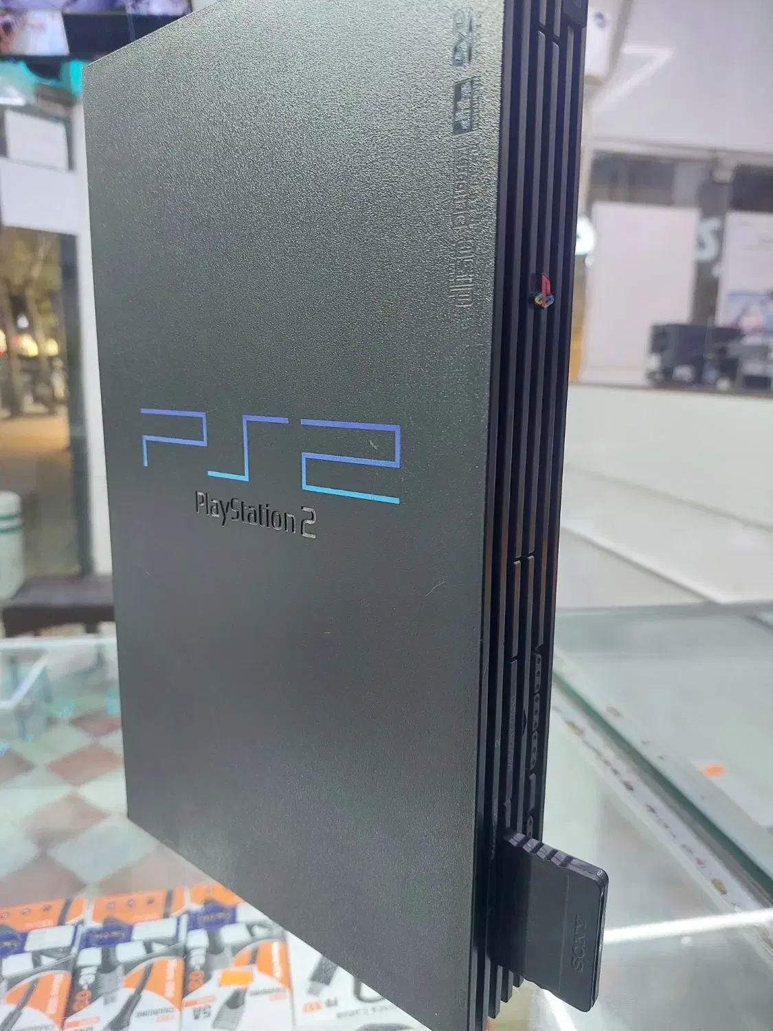 یک دستگاه پلی استیشن ۲ طرح قدیم|کنسول، بازی ویدئویی و آنلاین|مشهد, ایثار|دیوار