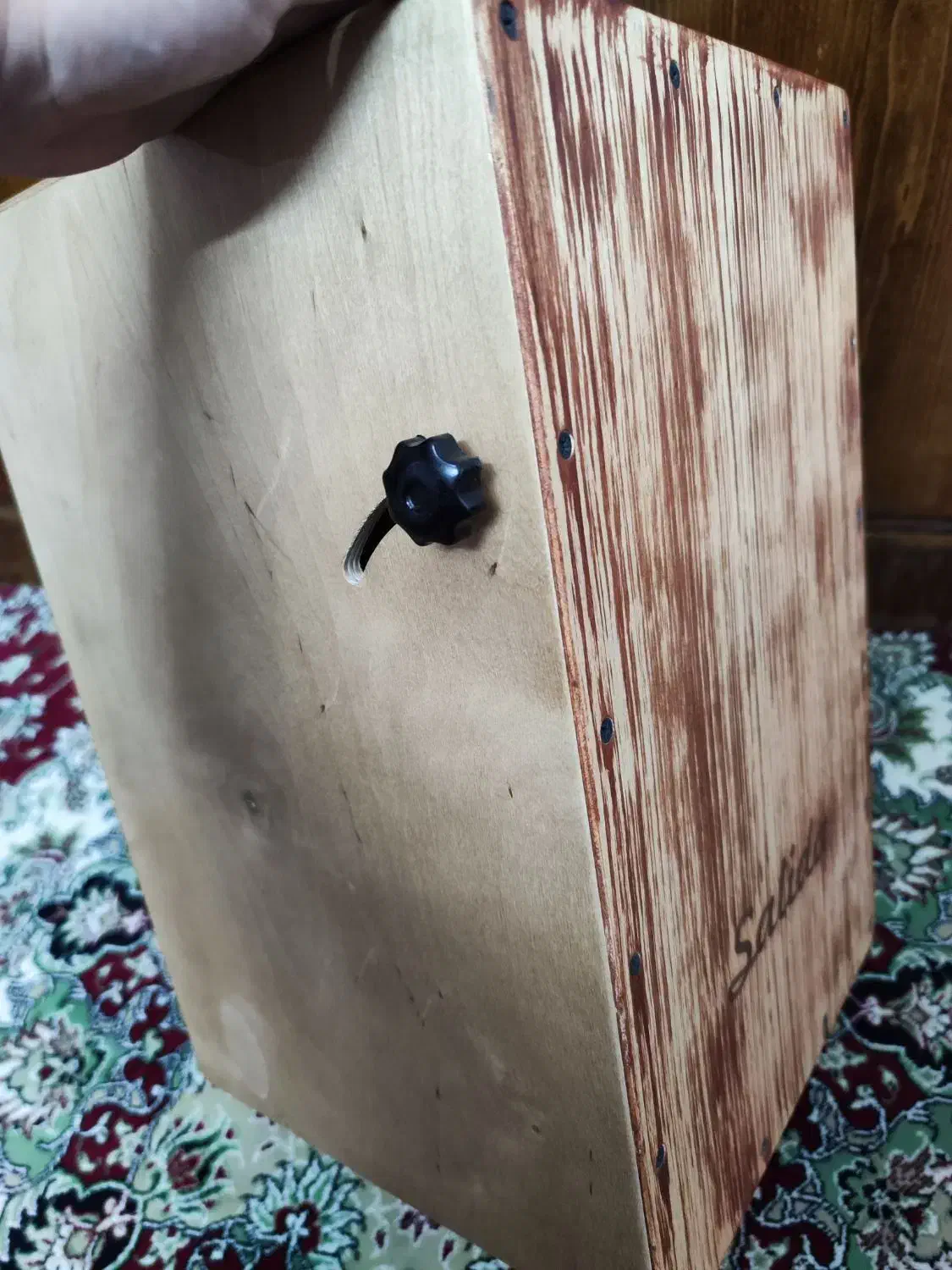 کاخن برند سالیدا|درام و پرکاشن|تهران, میدان ولیعصر|دیوار