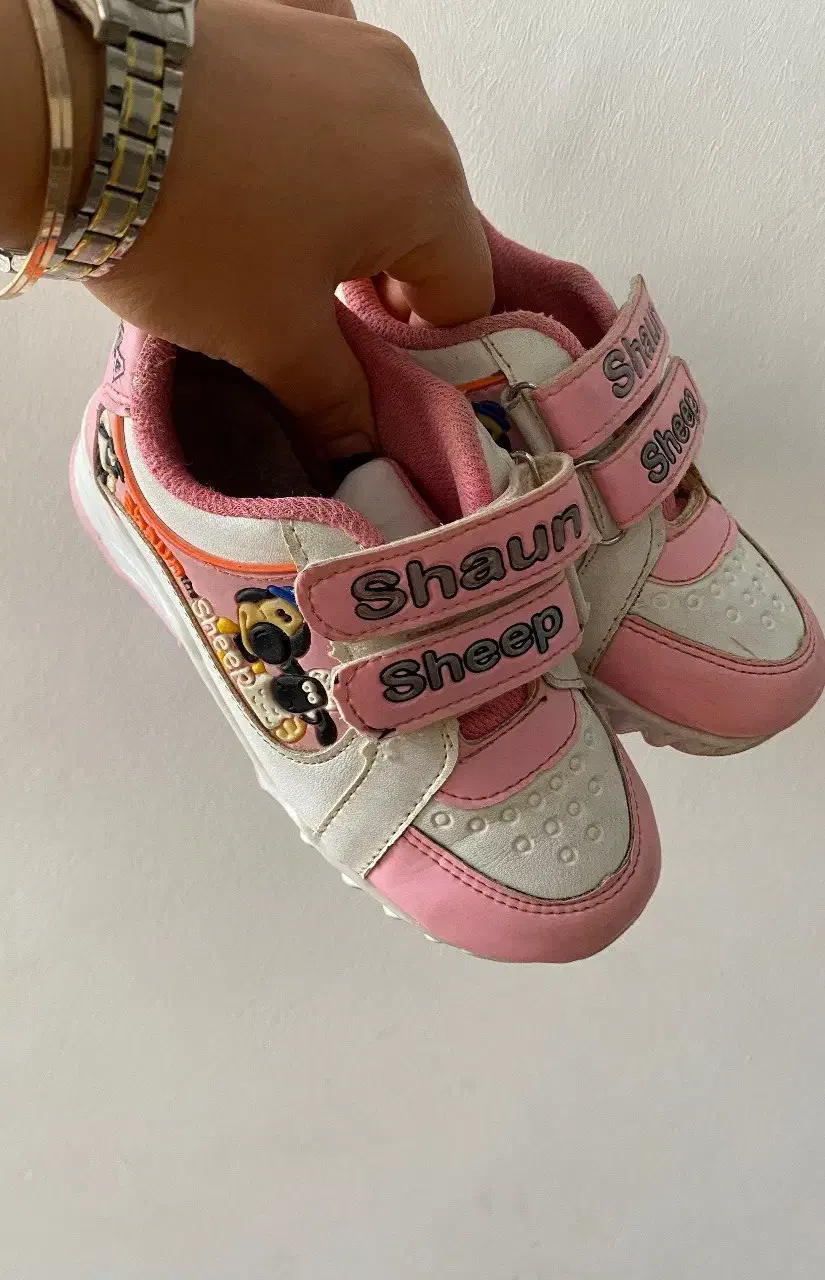 کفش بچگانه|کفش و لباس بچه|شیروان (خراسان), |دیوار