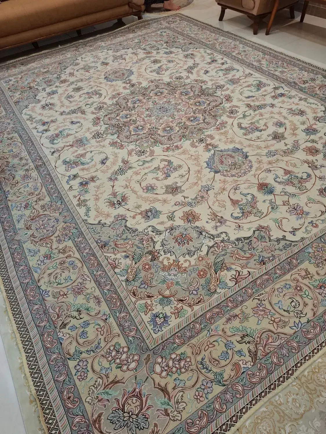 رو فرشی کرم جنس عالی|روفرشی|مهاباد (آذربایجان غربی), |دیوار