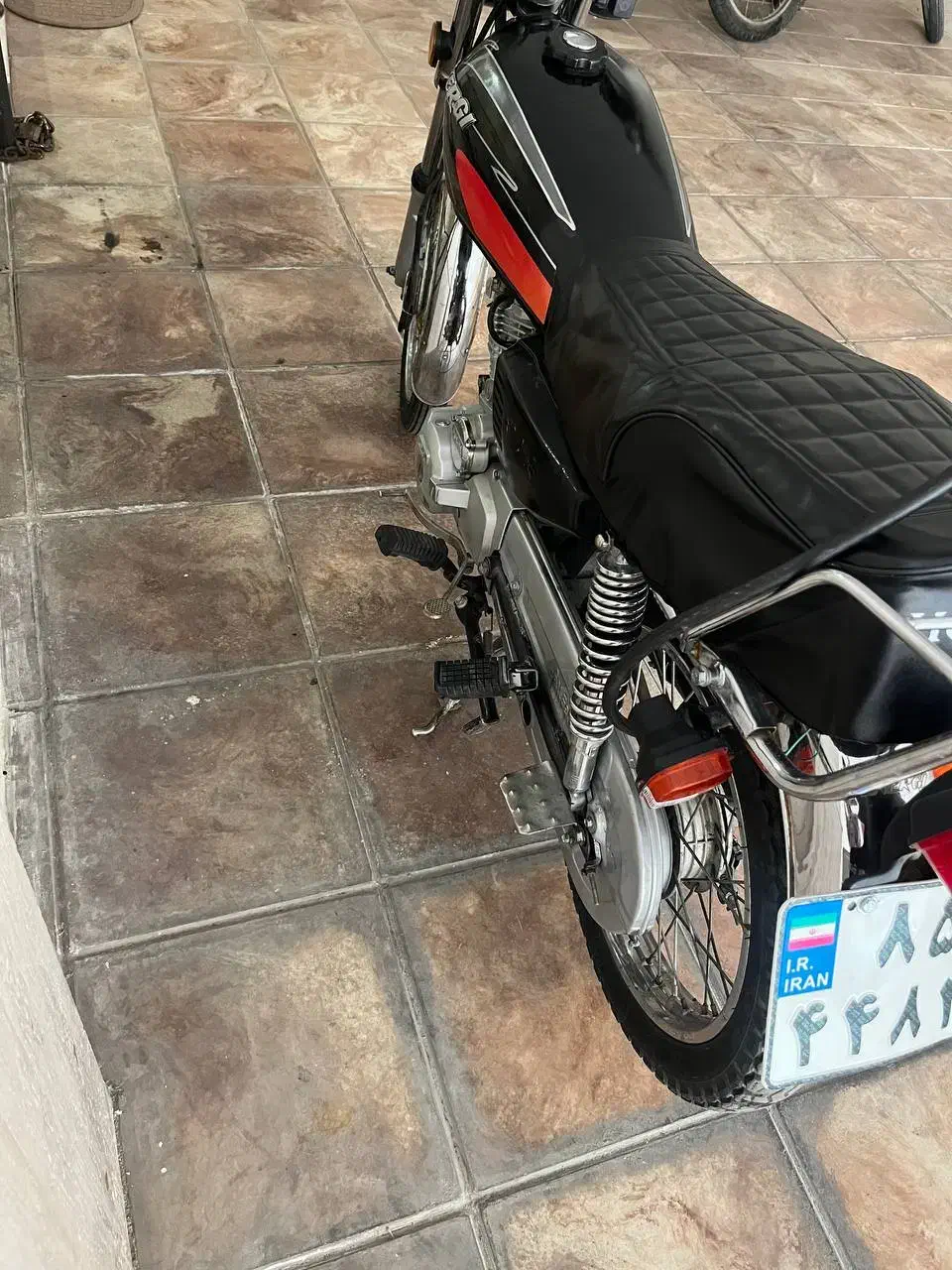 هندا۹۵ درحد|موتورسیکلت|مشهد, بهارستان|دیوار