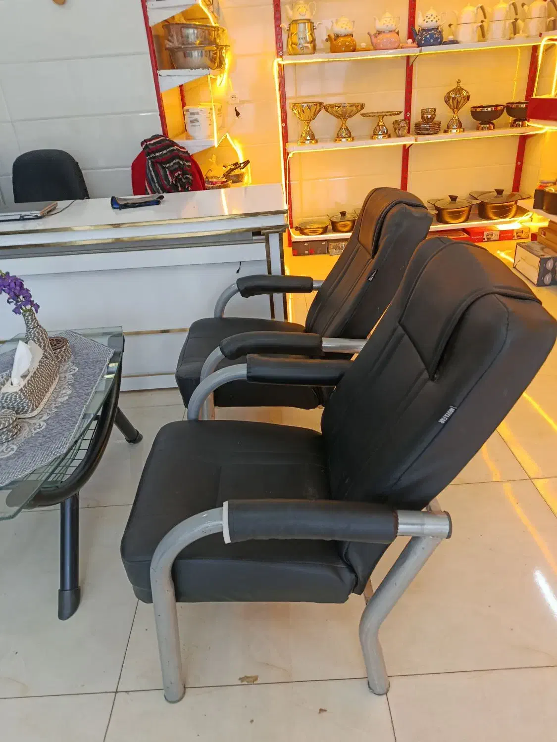 صندلی|مبلمان اداری|بروجرد, |دیوار