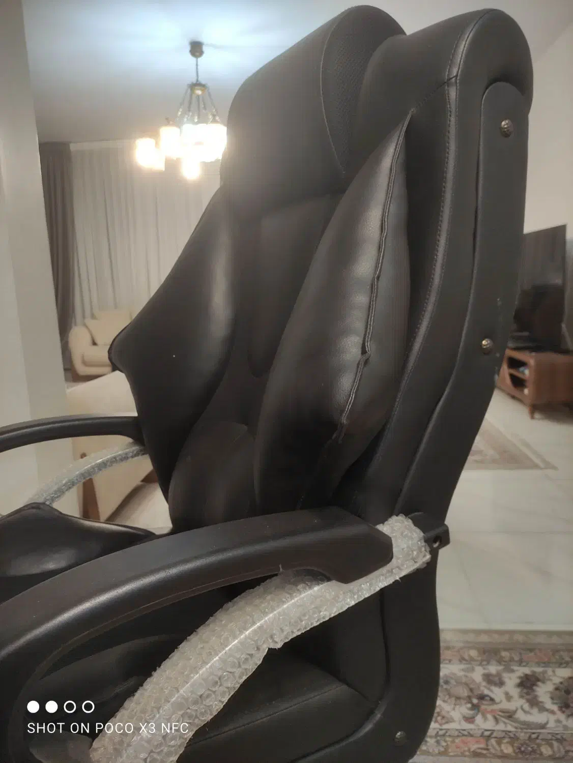 صندلی|میز تحریر و کامپیوتر|ری, فیروزآبادی|دیوار