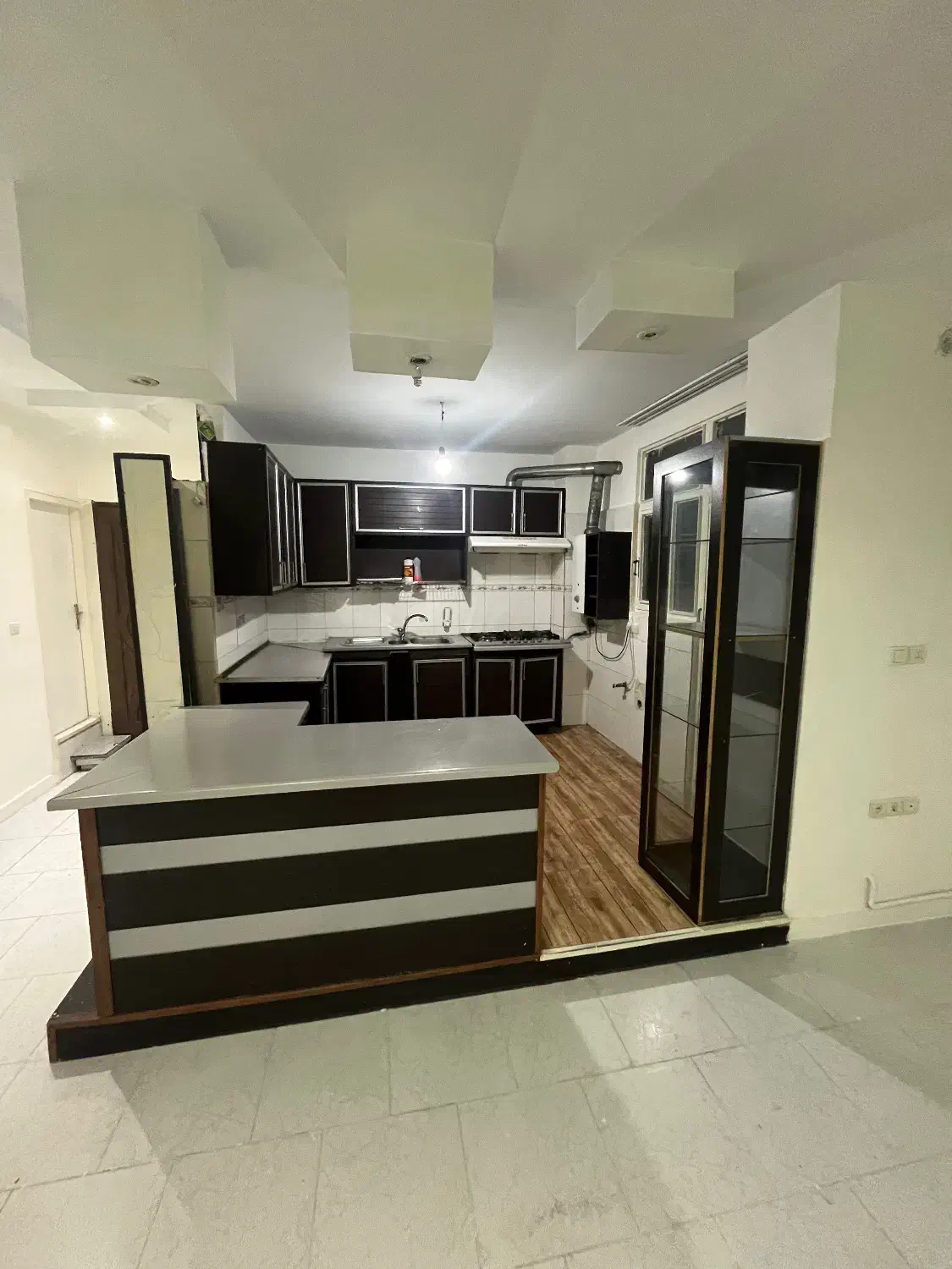 رهن آپارتمان شاهین ویلا