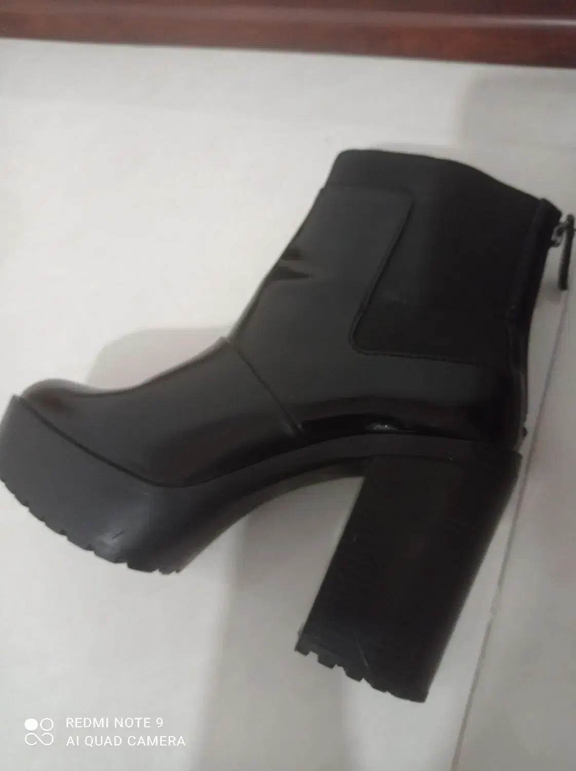 نیم بوت زنانه|کیف، کفش، کمربند|نسیمشهر, |دیوار