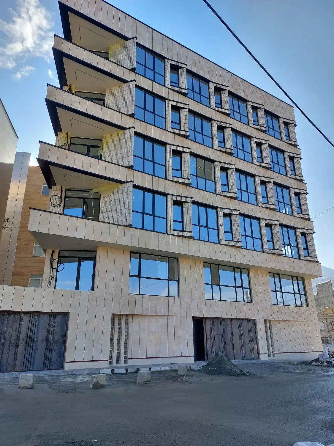 آپارتمان میدان ظفریه|فروش آپارتمان|سنندج, |دیوار