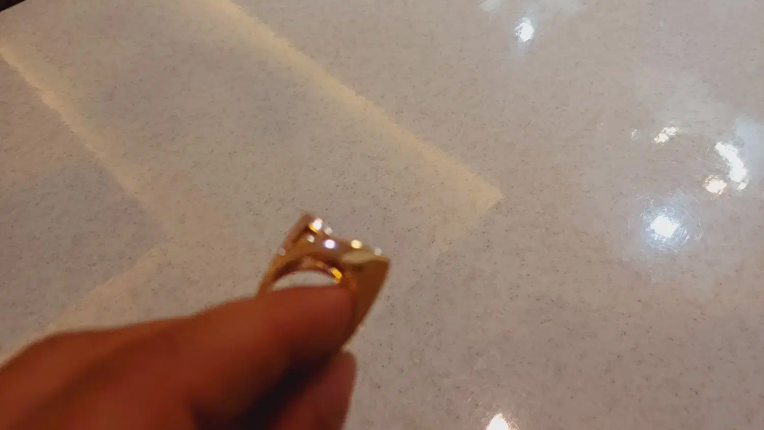 انگشتر بدل که با طلا مو نمیزنه 300 تومان|بدلیجات|مراغه, |دیوار