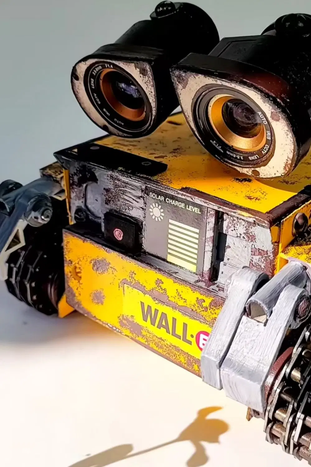مجسمه WALL-E دستساز|مجسمه، تندیس، ماکت|تهران, شهرک غرب|دیوار