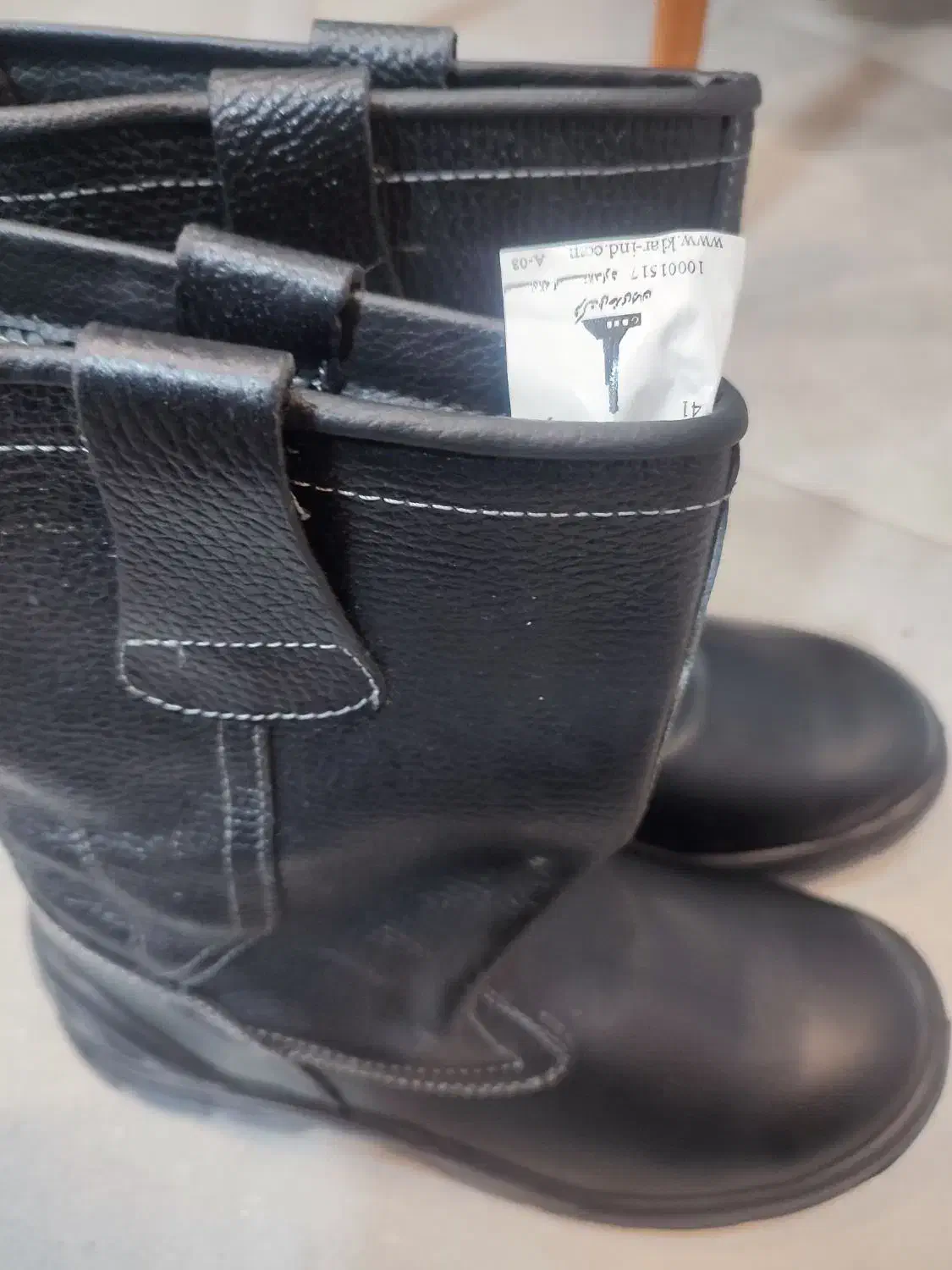 کفش کلار|کیف، کفش، کمربند|دوگنبدان, |دیوار