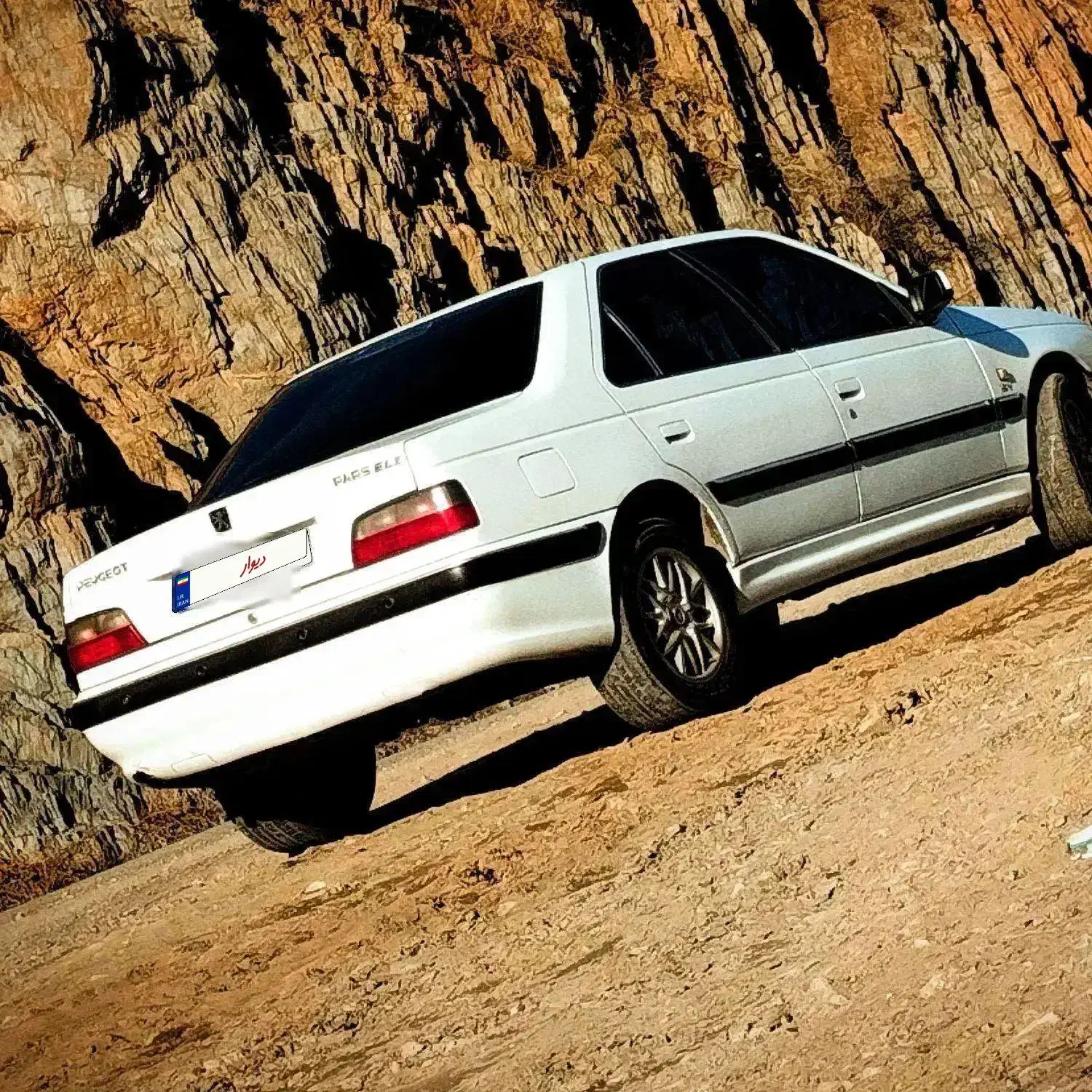 پژوپارس ۹۲ فروش فوری|خودرو سواری و وانت|سنندج, |دیوار