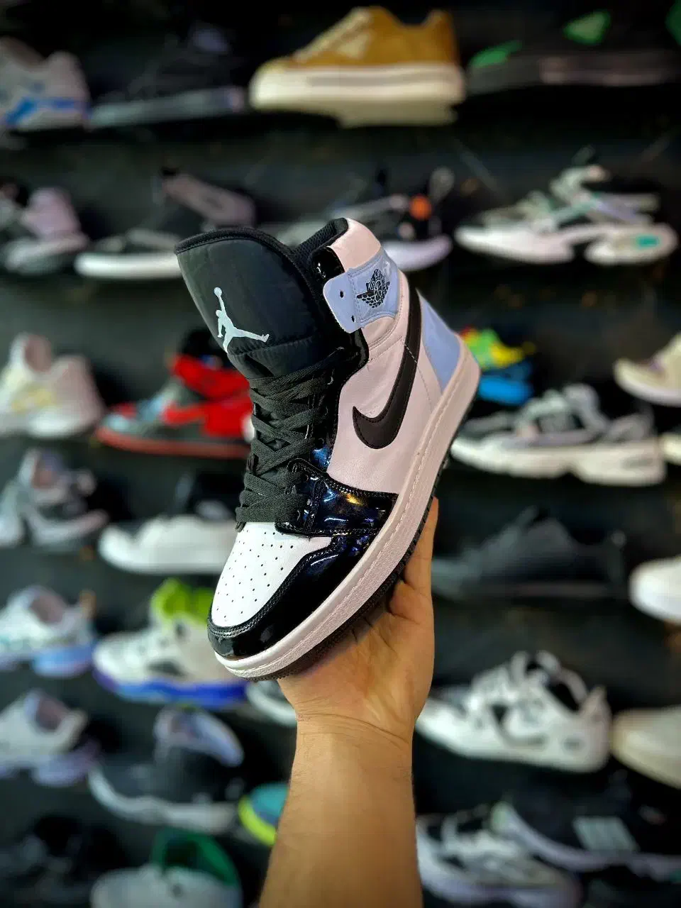 جردن ساق دار|کیف، کفش، کمربند|قرچک, زیبا شهر|دیوار