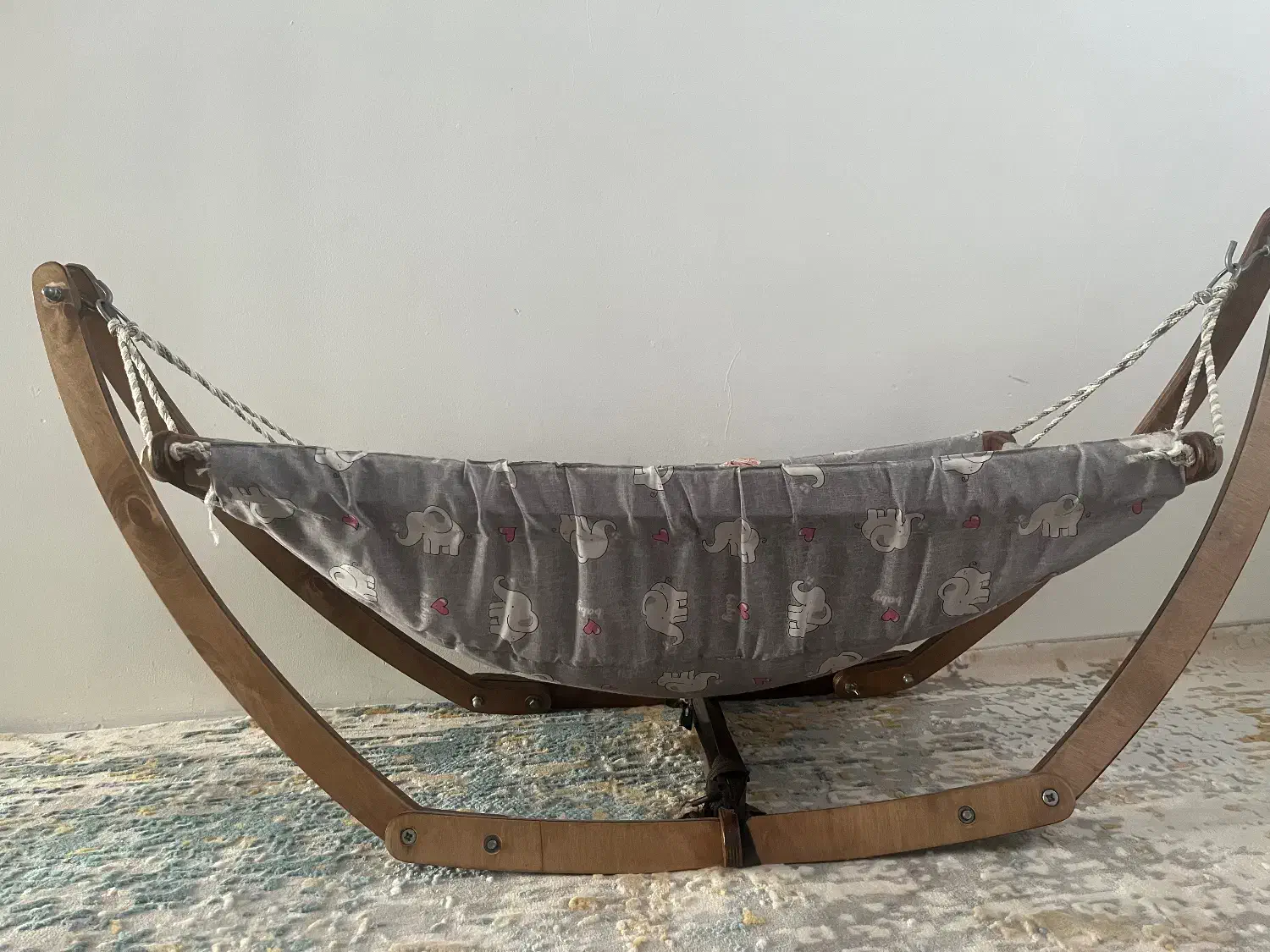 گهواره|تخت و سرویس خواب|ساوه, |دیوار