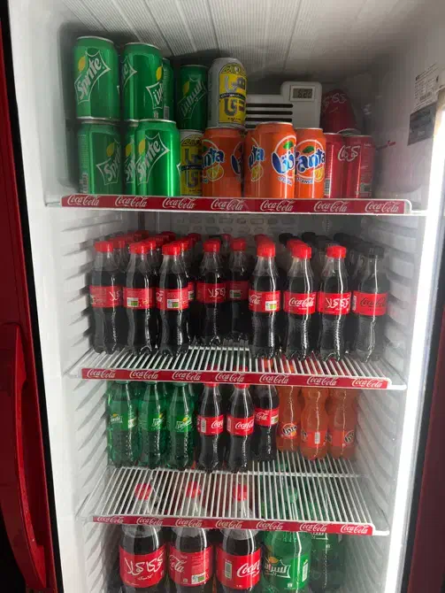 اشپز حرفه ایی|استخدام خدمات فروشگاه و رستوران|تهران, آبشار تهران (دریاچه)|دیوار