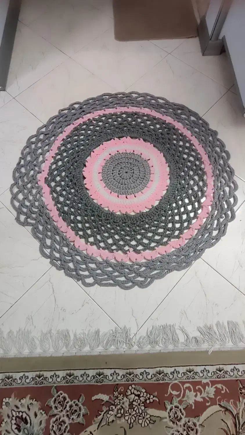 فرشینه زیبا|فرش|مشهد, هفت تیر (حافظ)|دیوار