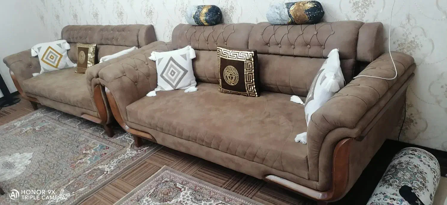 مبل 8 نفره به همراه می وسط و عسلی درحد نو|مبلمان خانگی و میز عسلی|آبادان, |دیوار