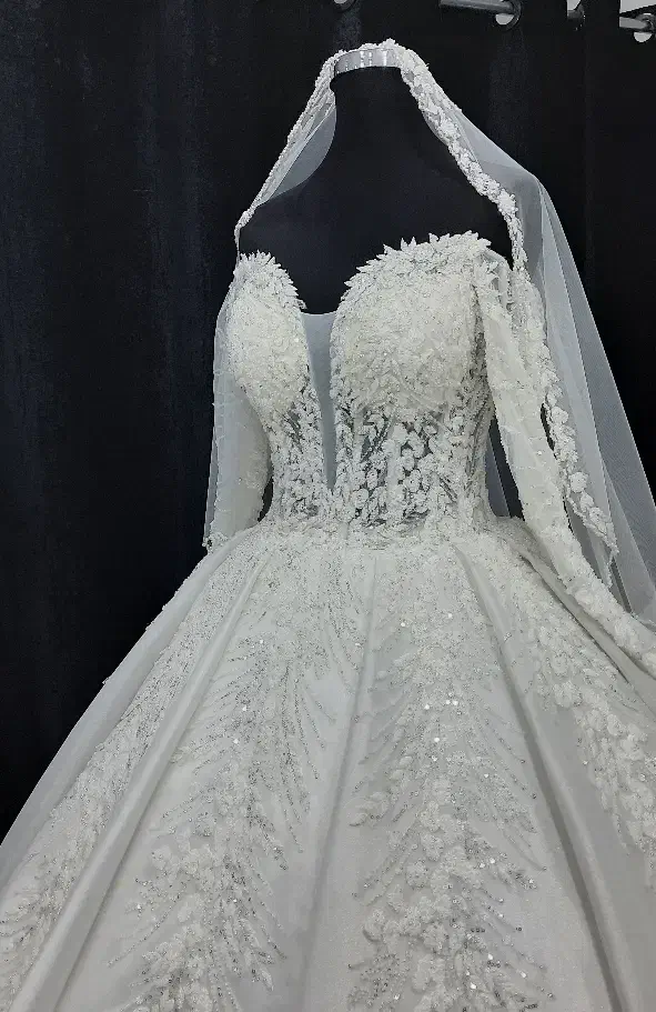 بهترین فرصت برای عروس خانما|لباس|اسلام‌شهر, شهرک واوان|دیوار