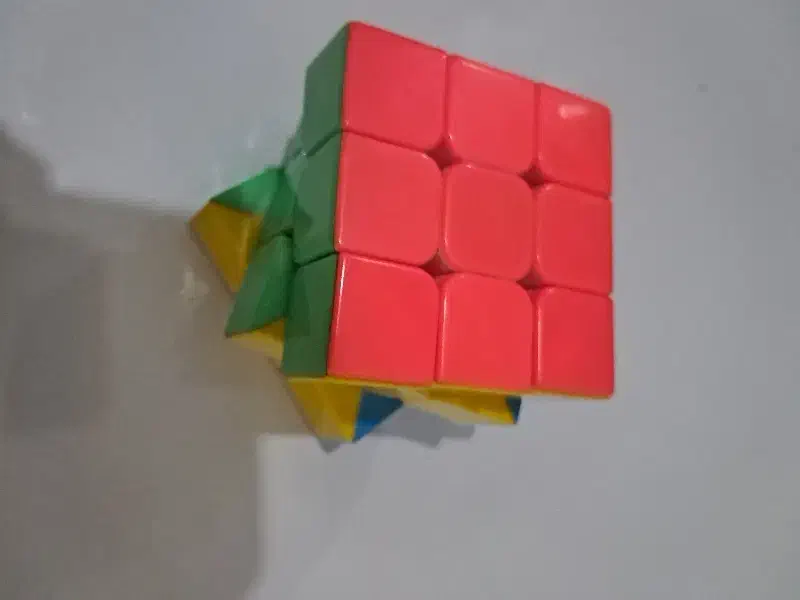 روبیک|اسباببازی بچه|تهران, خاک سفید|دیوار