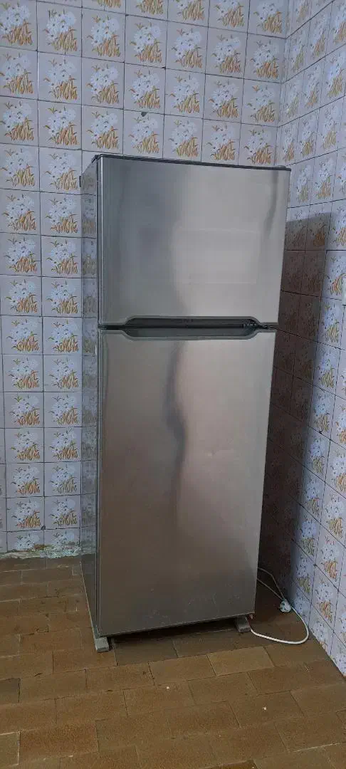 یخچال دو در نقره ای|یخچال و فریزر|تربت‌حیدریه, داروپخش|دیوار