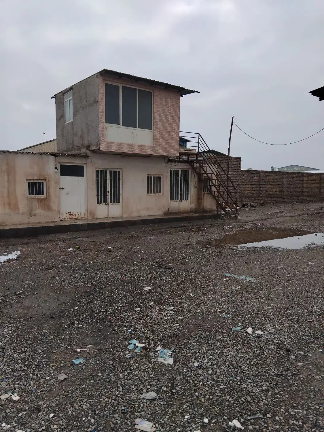 سوله کارگاهی با محوطه بزرگ|اجارهٔ دفتر صنعتی، کشاورزی، تجاری|کاشان, مزرعه نواب|دیوار