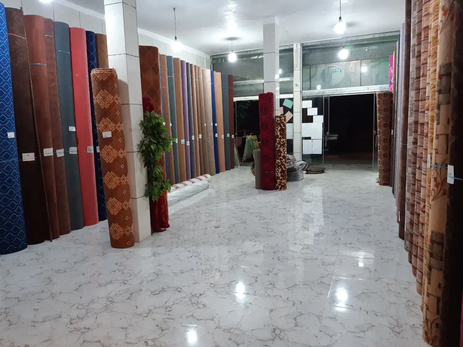 موکت زیرفرشی با تنوع بالا در موکت سرای شاقلانی|موکت|الوند, |دیوار