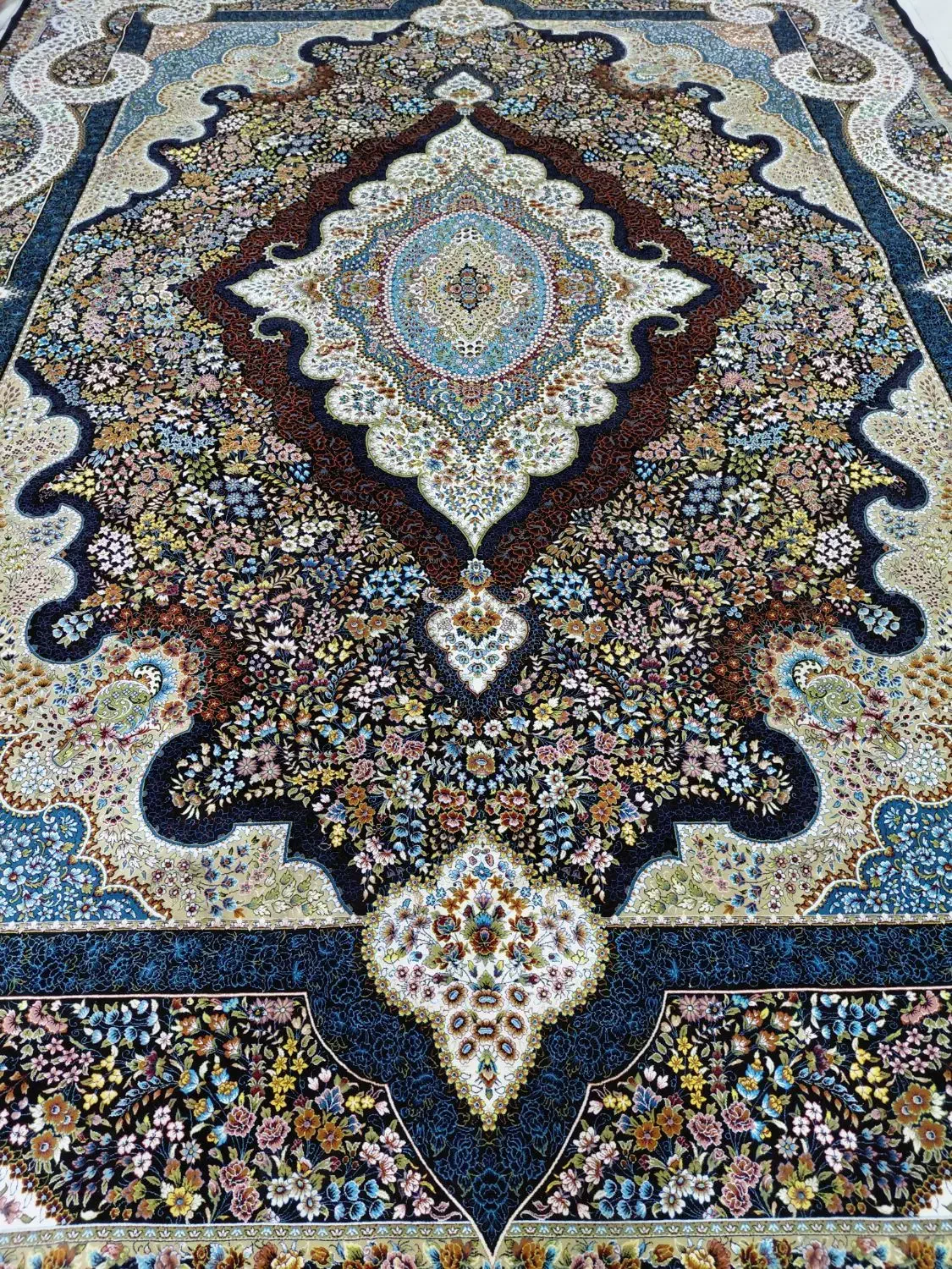 ۱۲و۶ متری جفتش باهم ست ۱۰۰۰شانه|فرش|ورامین, خیر آباد|دیوار