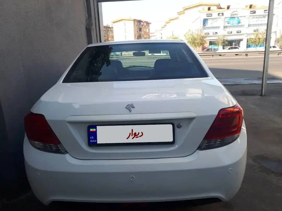 فروش دنا مدل ۹۷ بسیار تمیز|خودرو سواری و وانت|رشت, آزادگان|دیوار