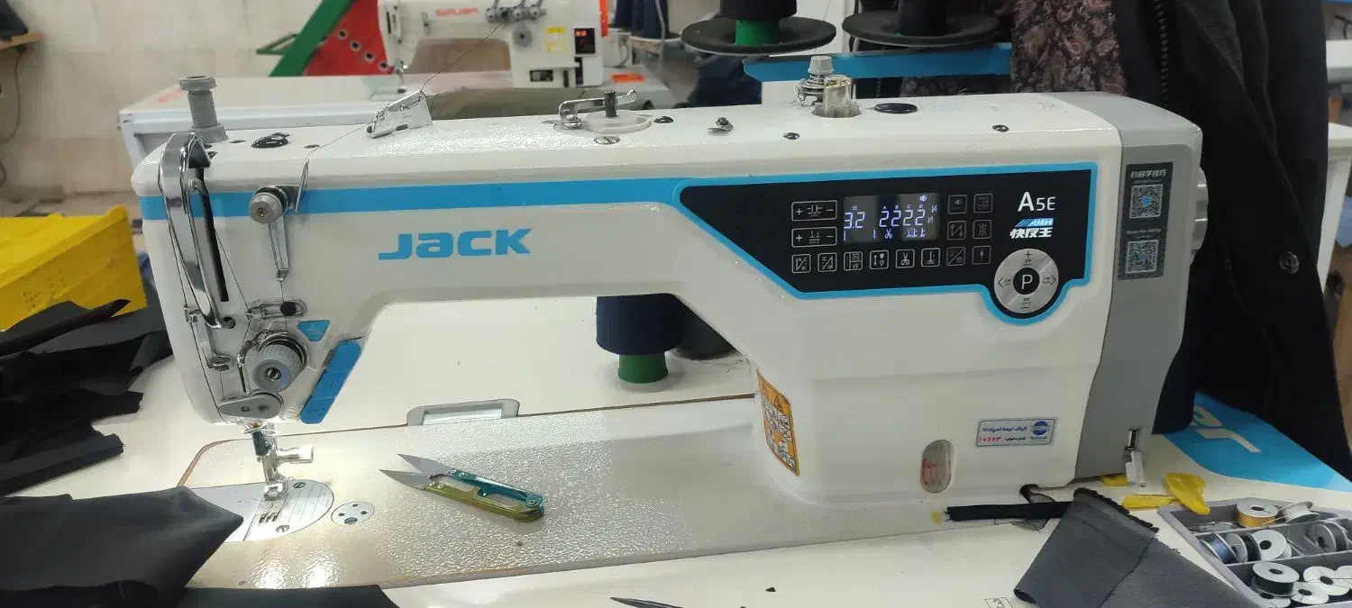 چرخکار وسط کار و اتوکار لباس مردانه|استخدام صنعتی، فنی، مهندسی|پاکدشت, پاکدشت (مامازند)|دیوار