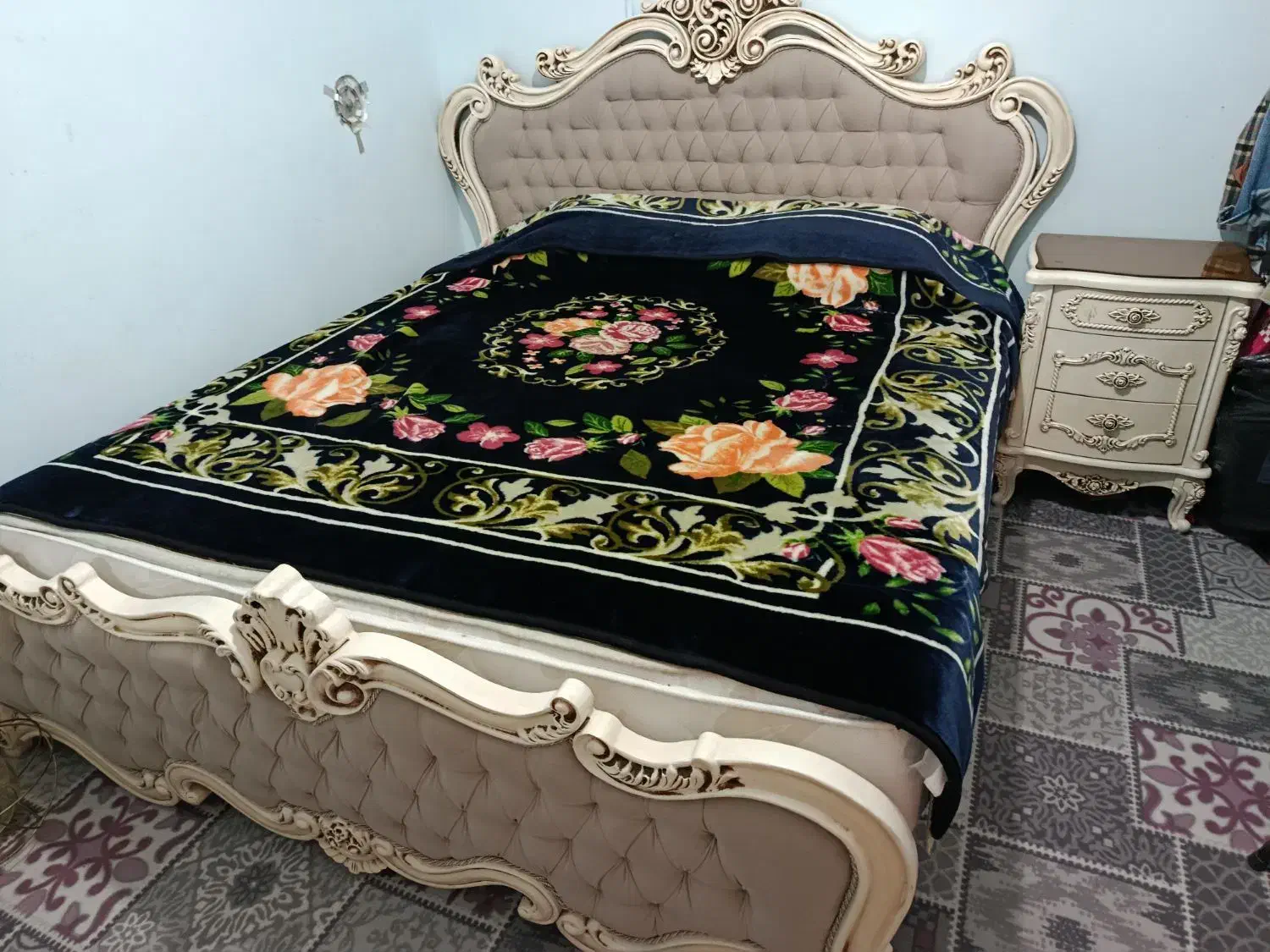سرویس کامل تخت|تخت و سرویس خواب|آبیک, |دیوار