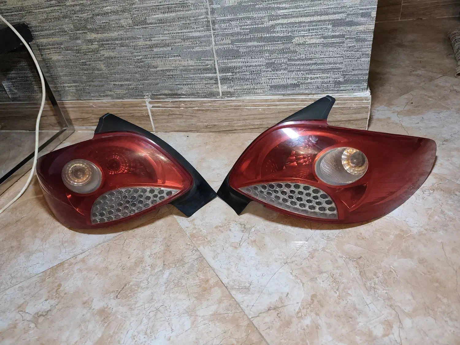 چراغ عقب ۲۰۷ فابریک|قطعات یدکی و لوازم جانبی|تهران, پرستار|دیوار