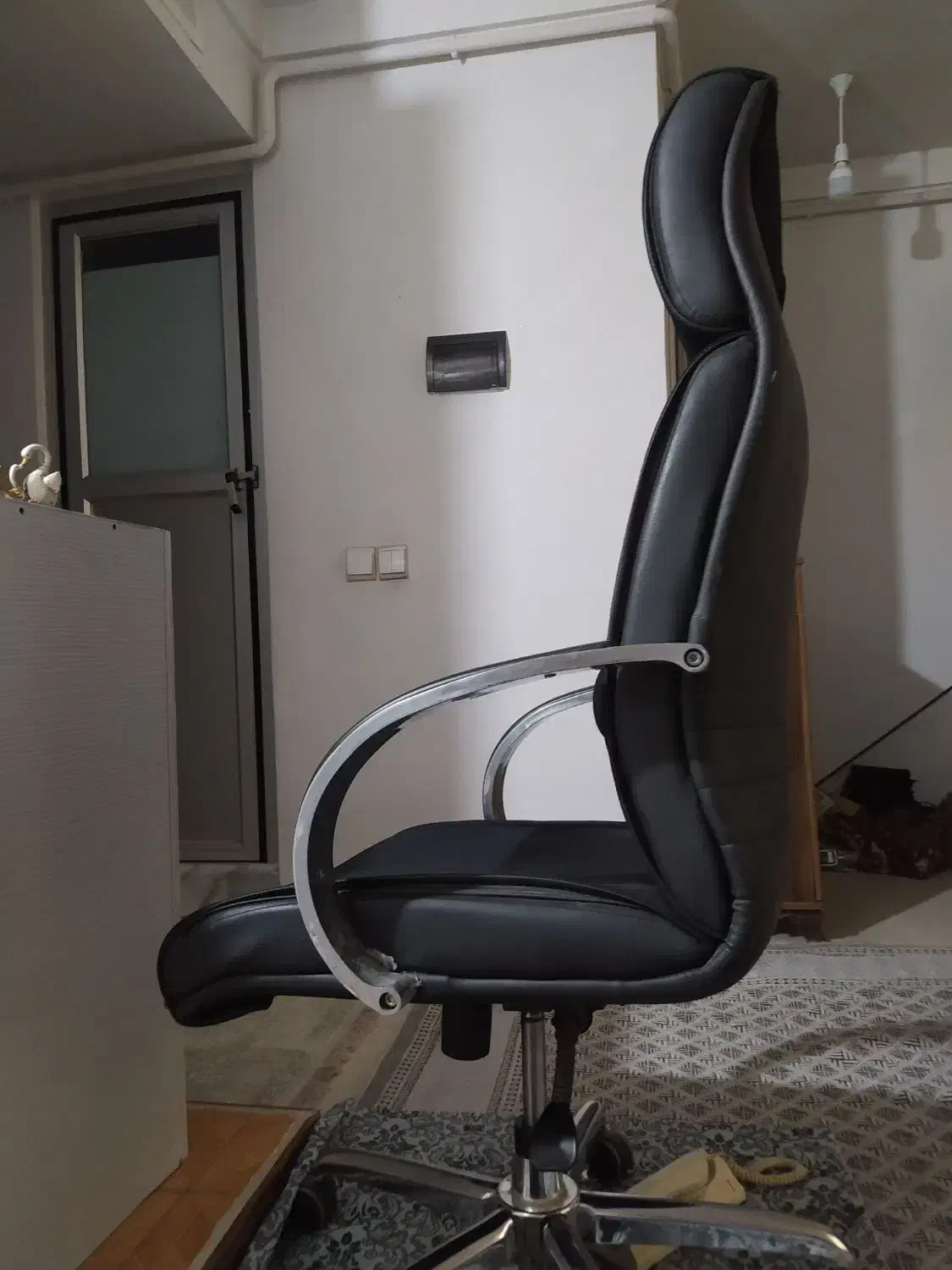 صندلی گردان|میز تحریر و کامپیوتر|سنندج, |دیوار