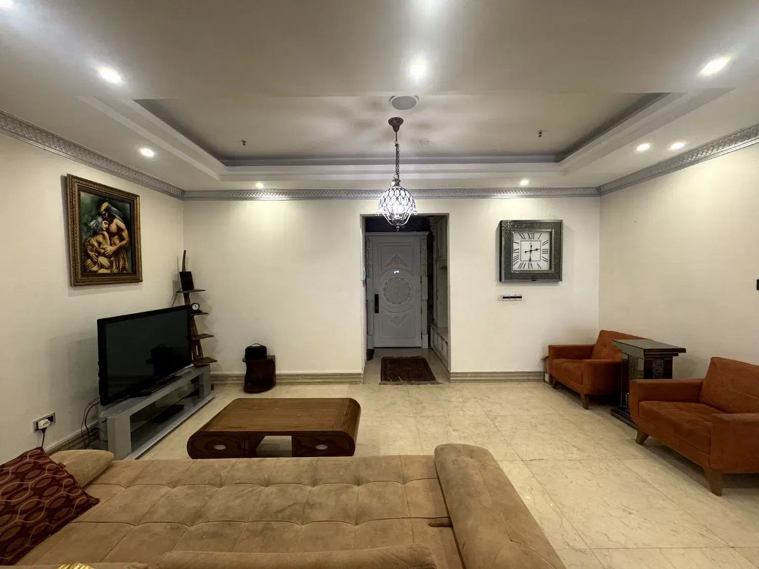 190متر ۳خ رهن کامل سعادت آباد