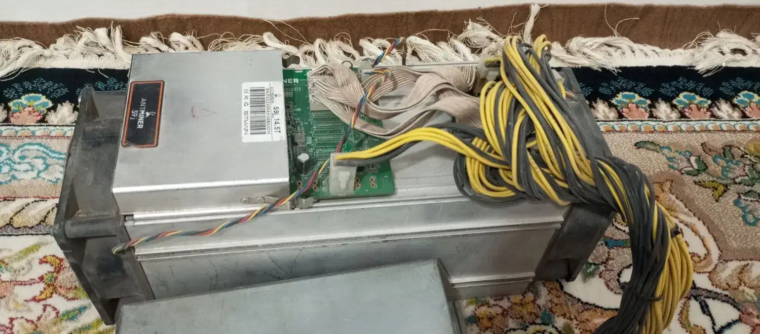 فروش ماینر s9j و قطعات تا ده عدد کارکرده|قطعات و لوازم جانبی رایانه|داراب, |دیوار