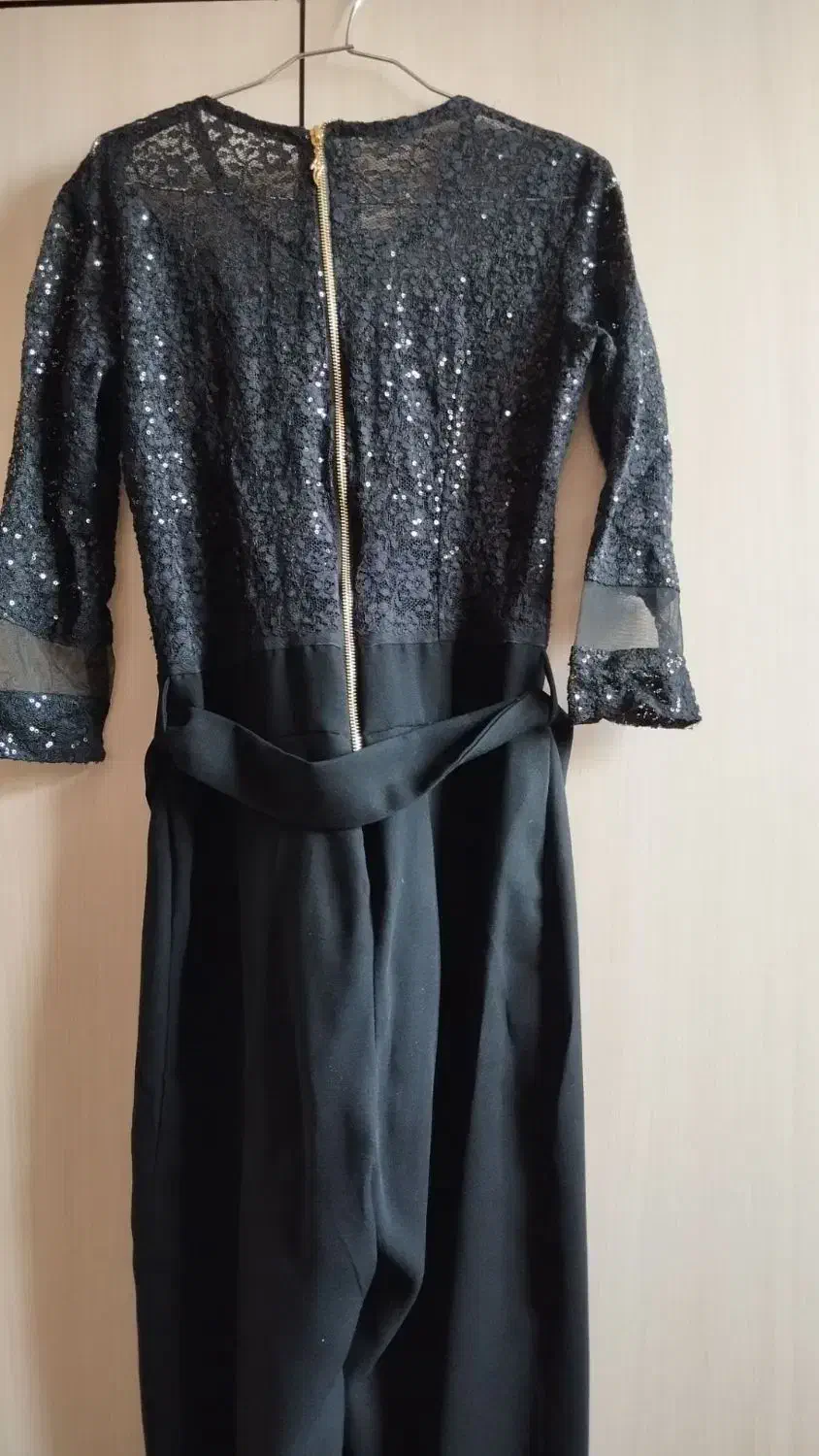 لباس|لباس|ارومیه, |دیوار