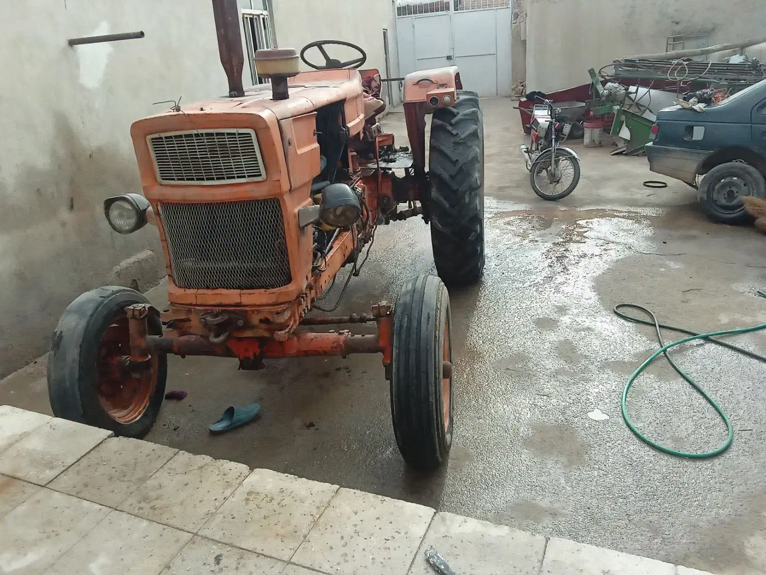 تراکتور رومانی|خودرو سنگین|کبودرآهنگ, |دیوار