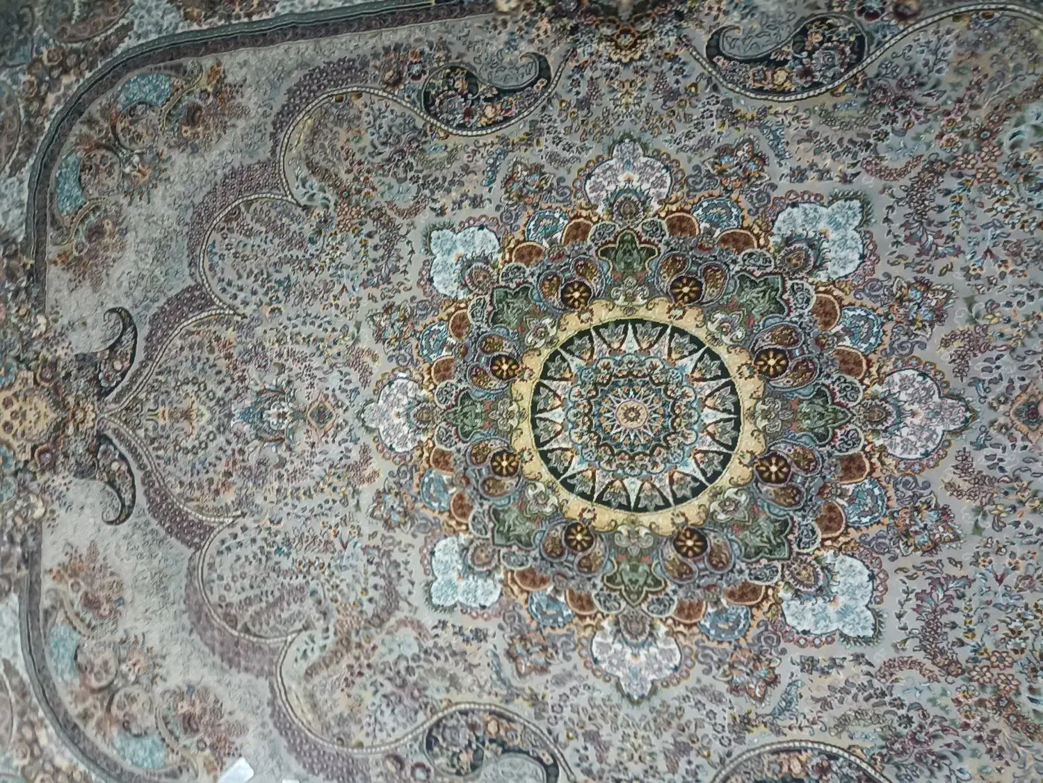 فرش نسترن|فرش|مشگین شهر, |دیوار