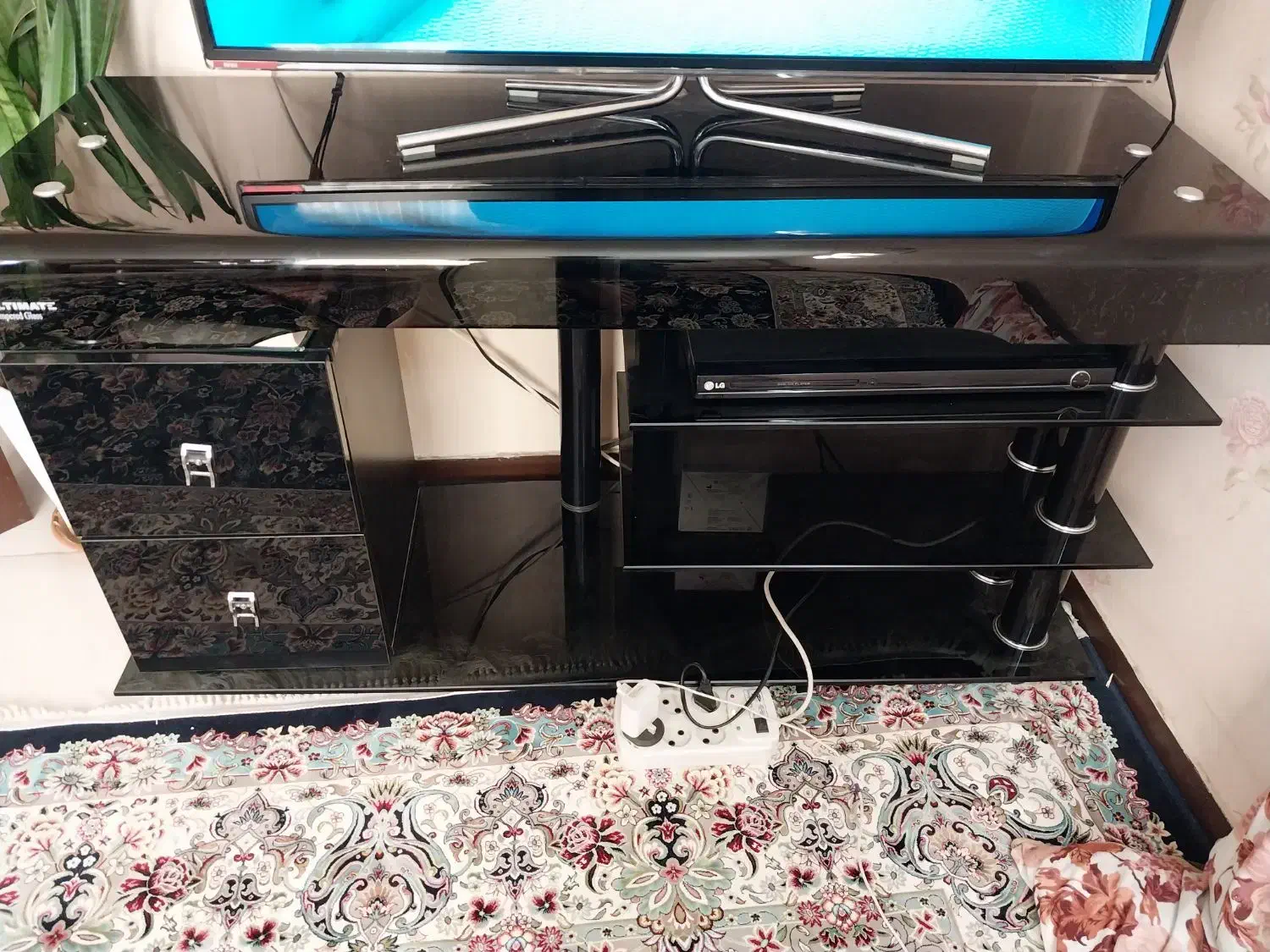 میز تلوزیون شیشه ای دودی|میز تلویزیون|فردیس, فردیس|دیوار