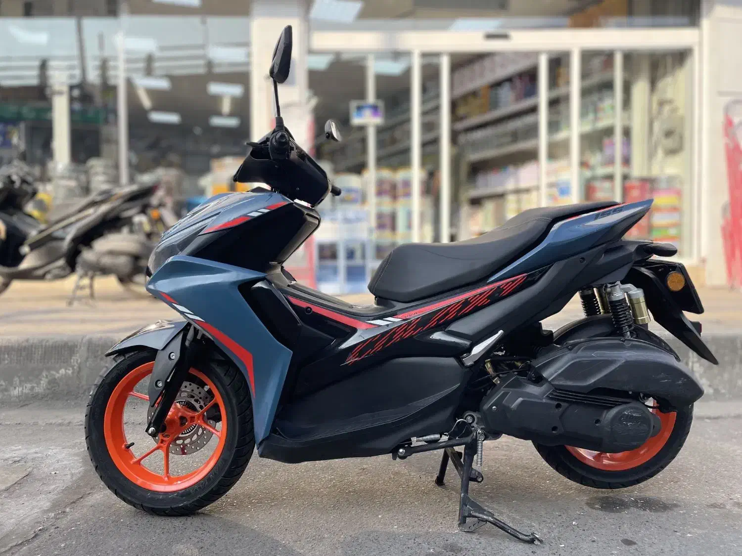 آیروکس نیوفیس گلکسی 1401 نیرو موتور|موتورسیکلت|رشت, کوی حسینی|دیوار