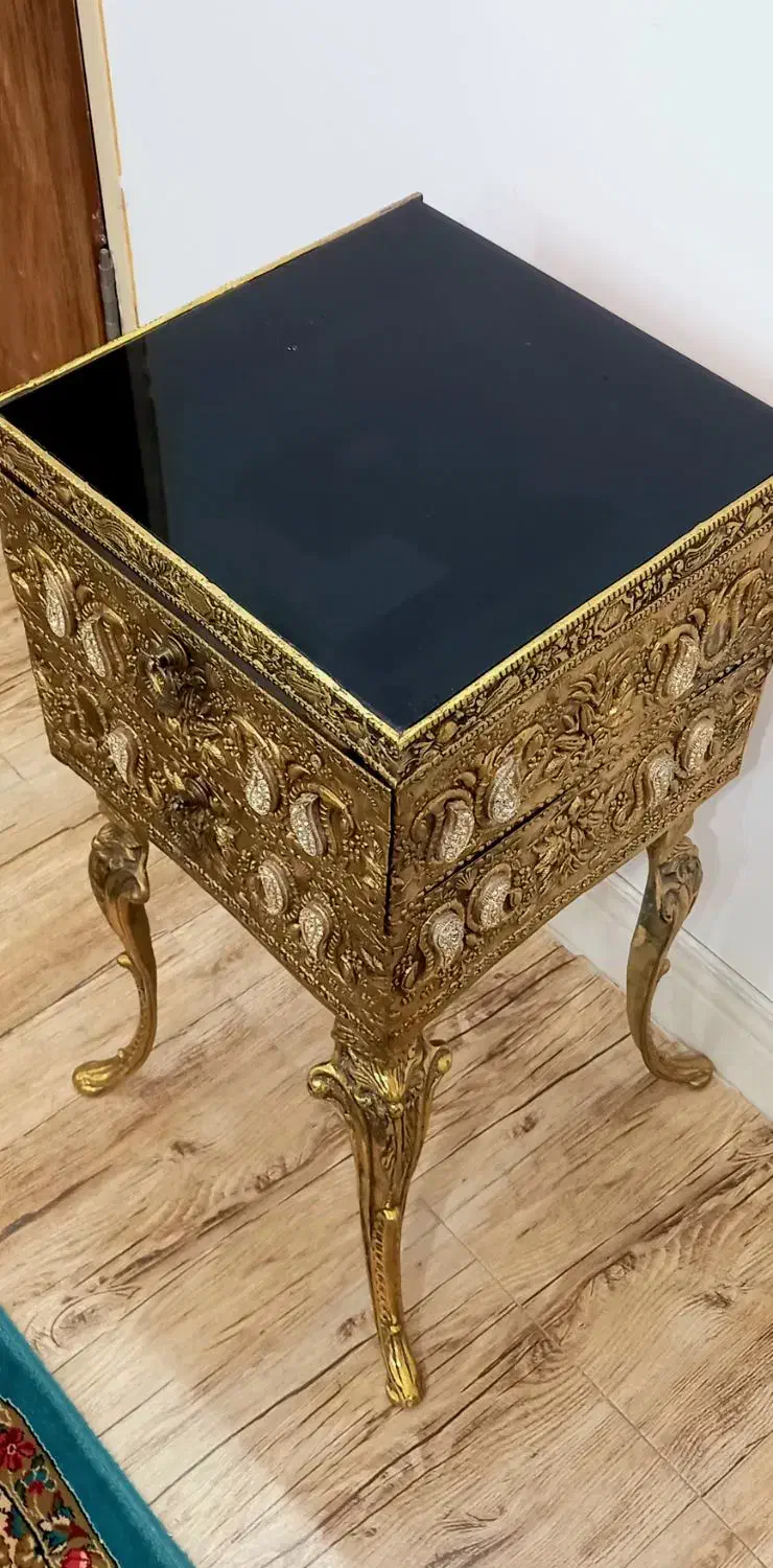 میز برنز|صنایع دستی و سایر لوازم تزئینی|کرمان, |دیوار