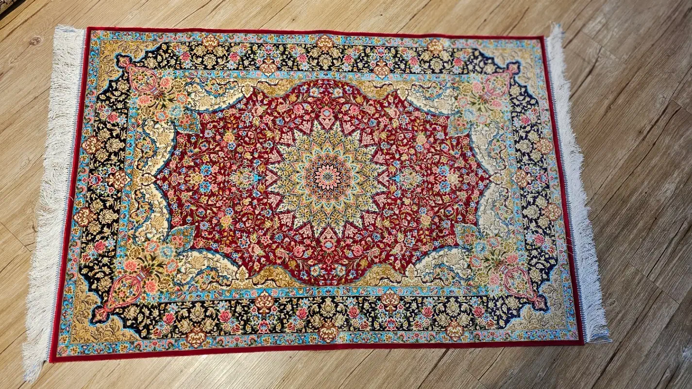 ابریشم زیبایی ماندگار کد۷۰۱۴|فرش|گرگان, |دیوار