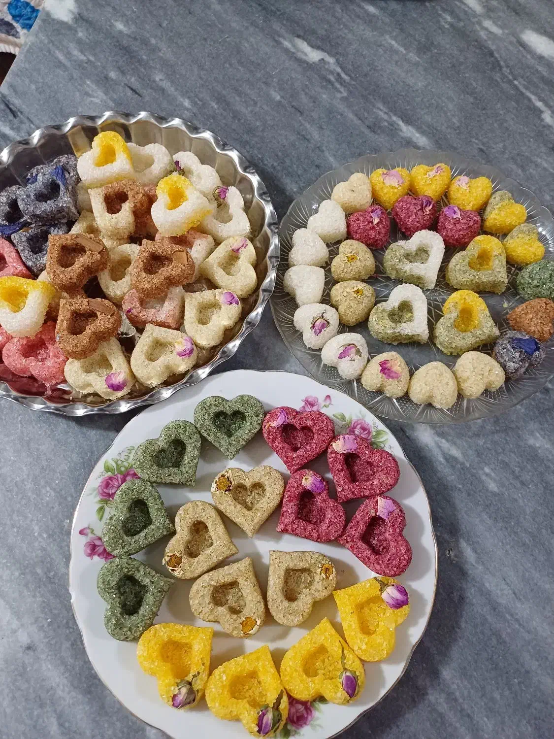 قند و نبات دمنوشی|خوردنی و آشامیدنی|رشت, کوی غلام نیا|دیوار