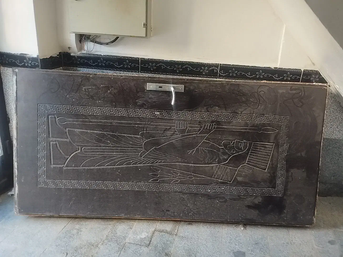 در اتاق خواب|میز تلفن|همدان, |دیوار