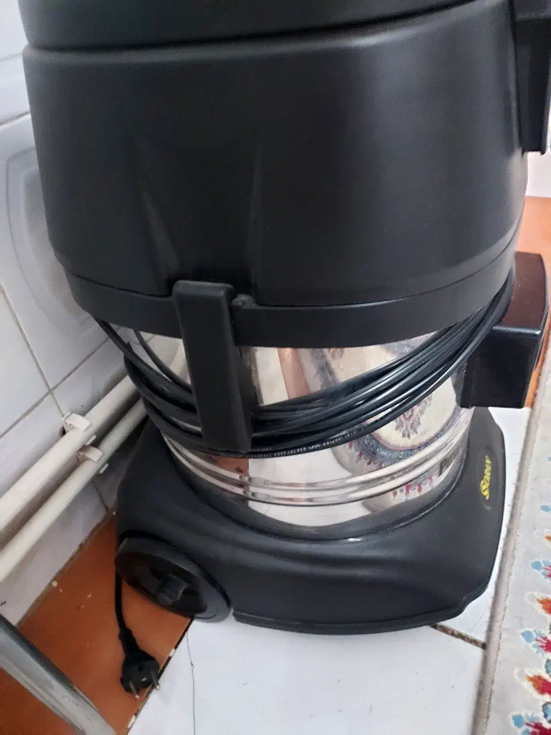 جارو برقی بزرگ سوران|جاروبرقی، جارو شارژی، بخارشو|بروجرد, |دیوار