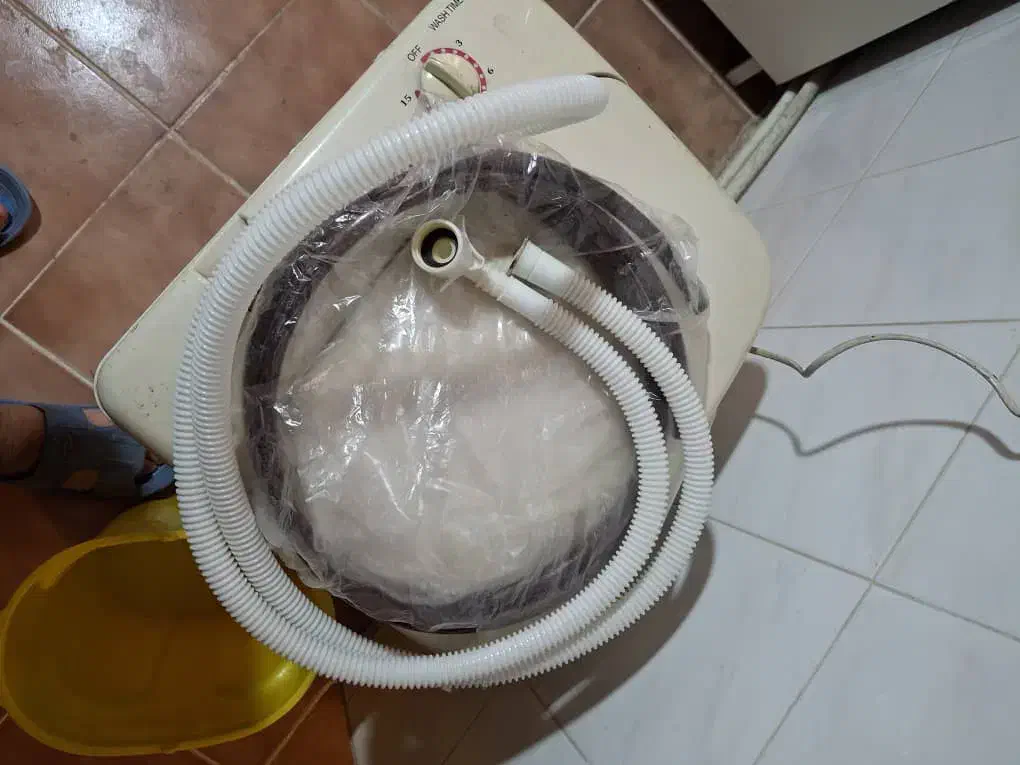 ماشین لباس شویی|ماشین لباسشویی و خشککن لباس|شیراز, ستارخان|دیوار